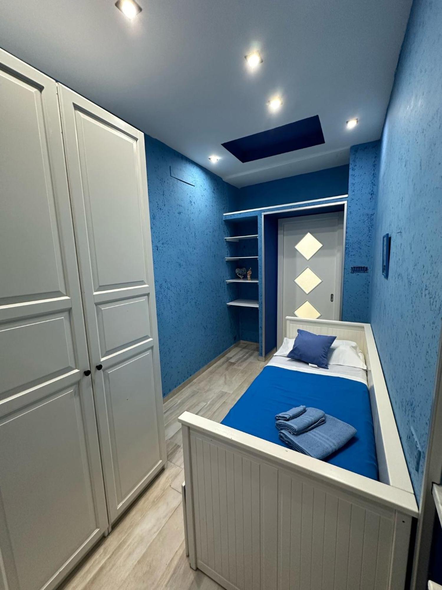 Un Passo Da Dante Apartamento Nápoles