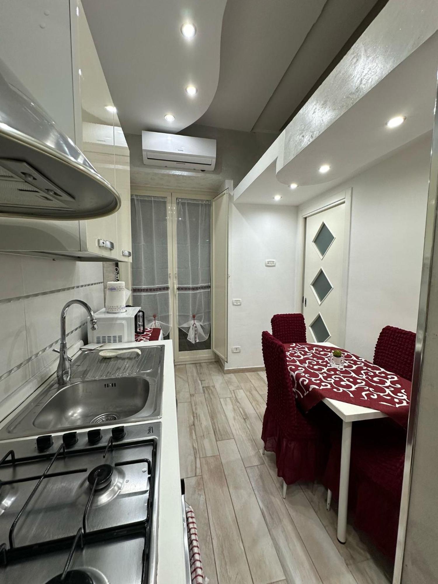 Apartamento Un Passo Da Dante Nápoles